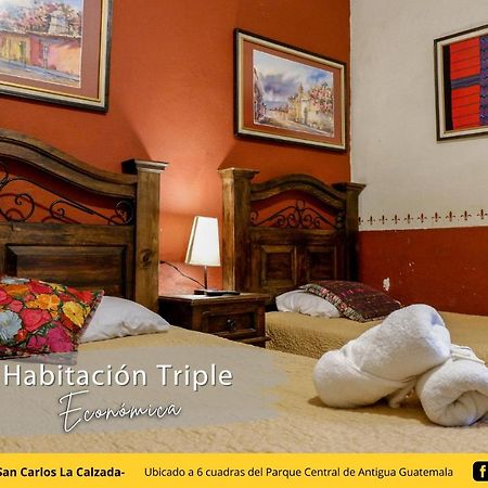 Posada De San Carlos La Calzada Antigua Екстериор снимка