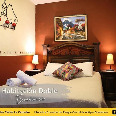 Posada De San Carlos La Calzada Antigua Екстериор снимка