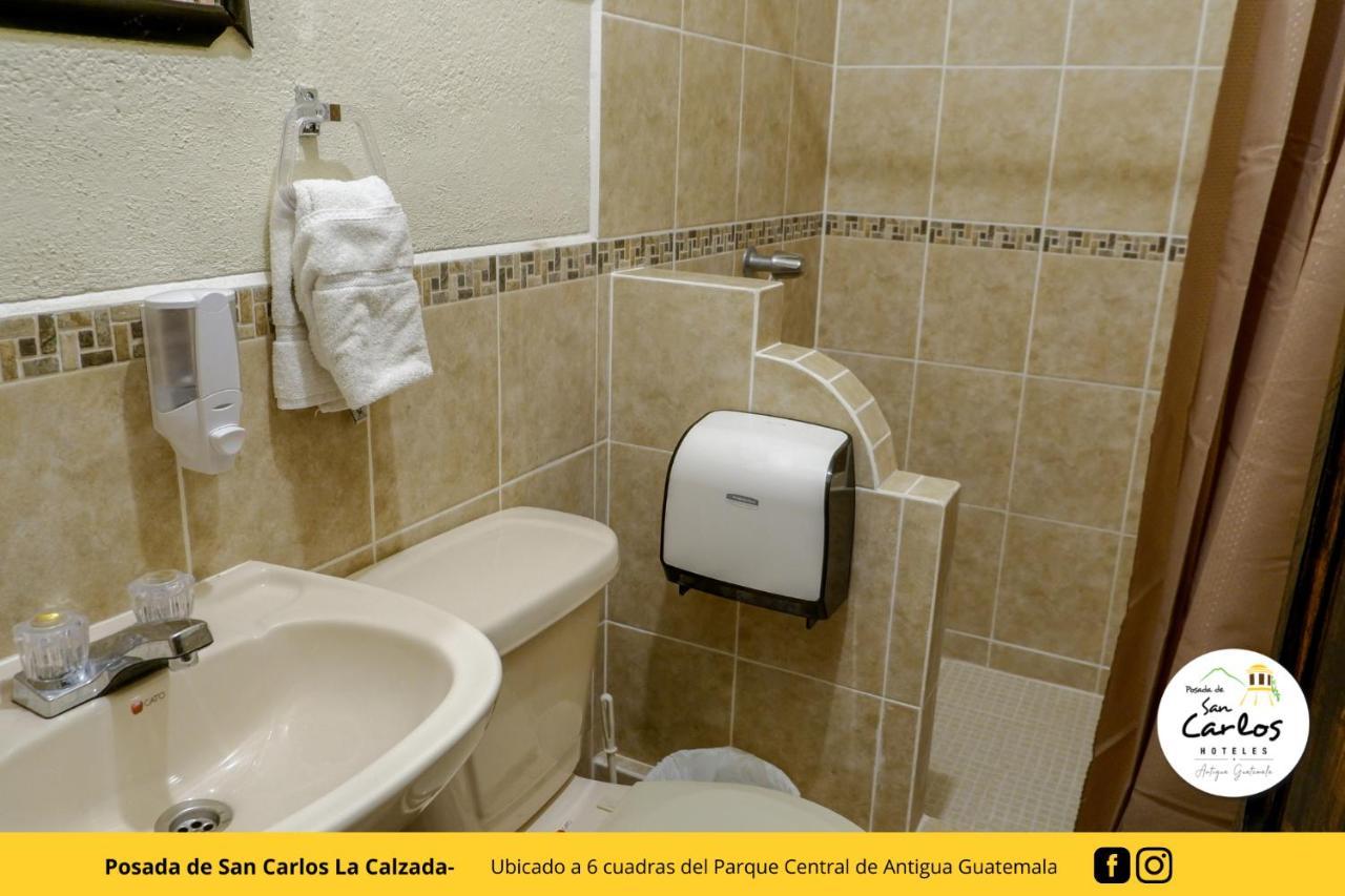Posada De San Carlos La Calzada Antigua Екстериор снимка