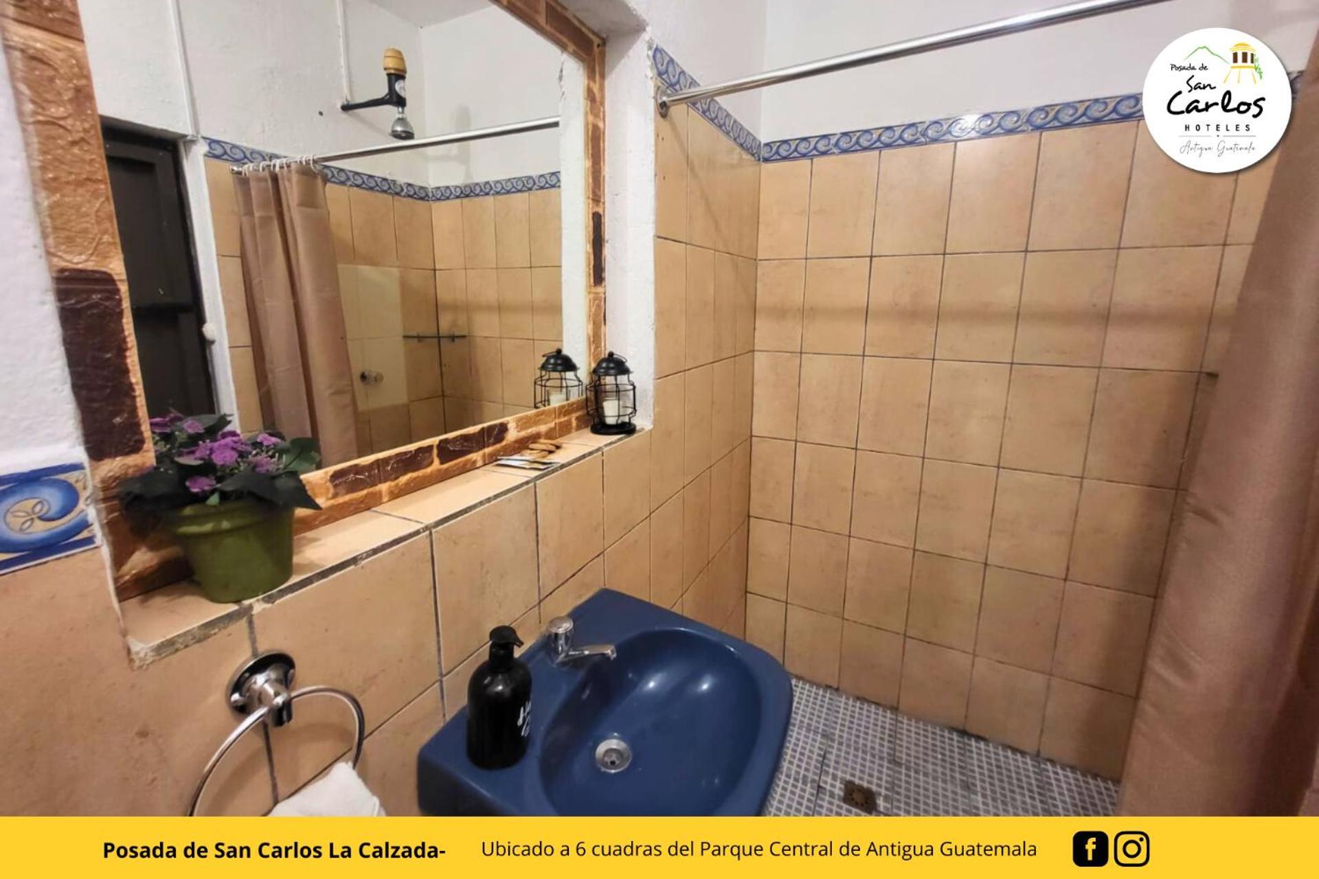 Posada De San Carlos La Calzada Antigua Екстериор снимка